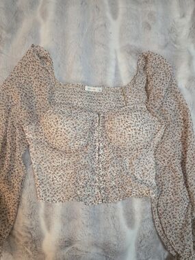 Floral Sweetheart Cream Crop Blouse with Brown Print